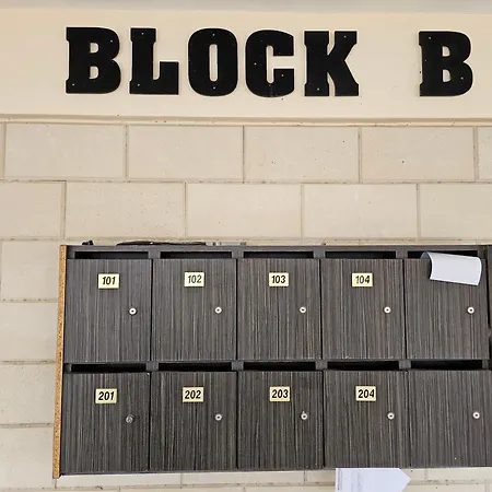 דירה Stefaris Sea & Mountain View לרנקה