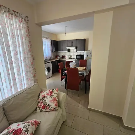 Stefaris Sea & Mountain View * לרנקה