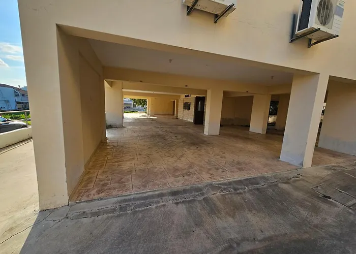 דירה Stefaris Sea & Mountain View לרנקה